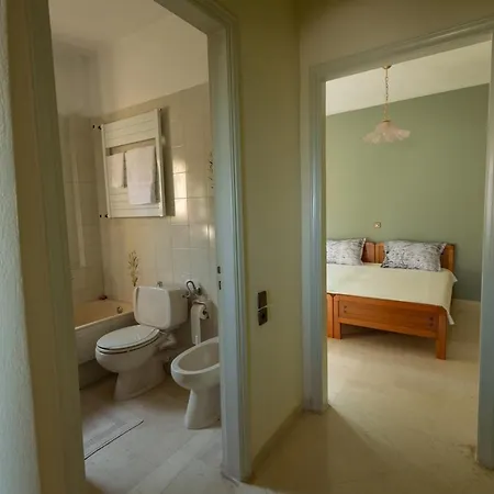 別荘 Konaki Polinas *