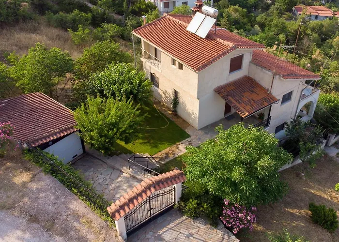 Vakantiehuis Konaki Polinas *